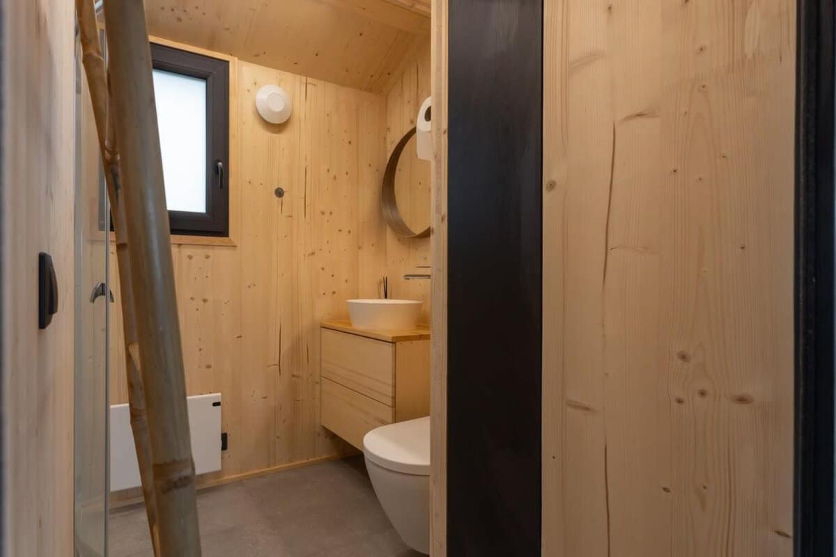 Hello Zeeland - Zeeuwse Liefde Tiny House 3 فيسْتكابيلي المظهر الخارجي الصورة